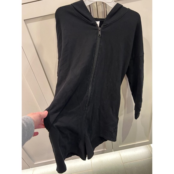 Smash + Tess Black Hoodie Romper Jumpsuit One Piece Size S - Picture 2 of 5